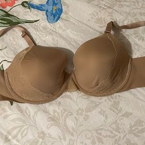 Soma bra nude and black with lace